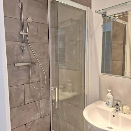 Luxury House In Vakantiehuis *